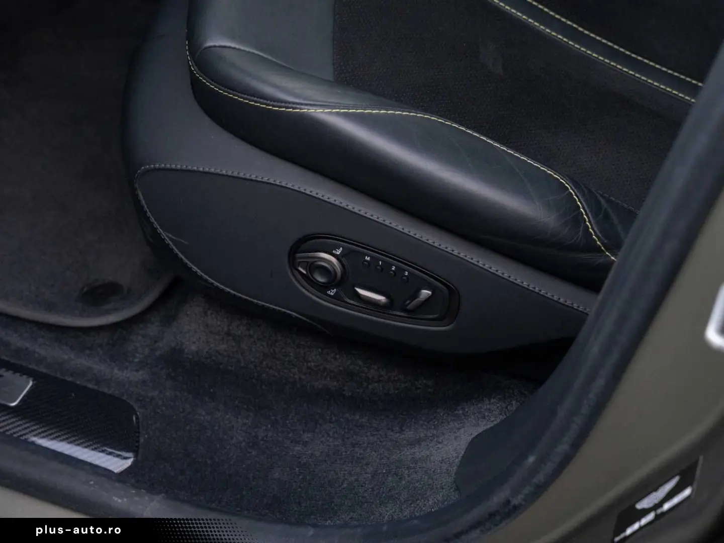 ASTON MARTIN DBX 707 V8 4x4