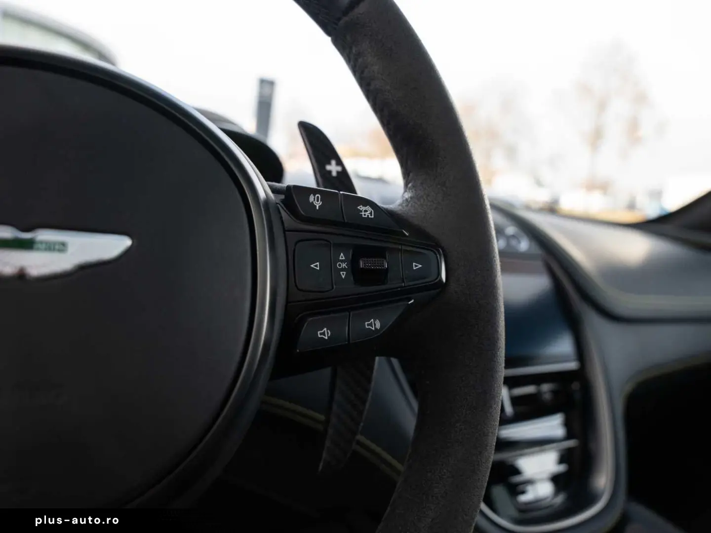 ASTON MARTIN DBX 707 V8 4x4