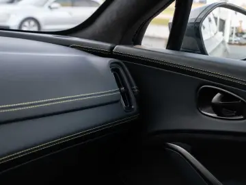 ASTON MARTIN DBX 707 V8 4x4