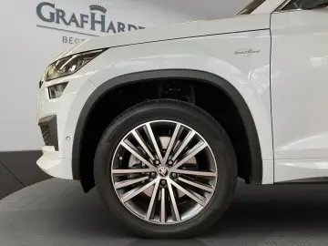 SKODA Kodiaq L&K 4x4 TSI DSG Navi AHK Matrix-LED
