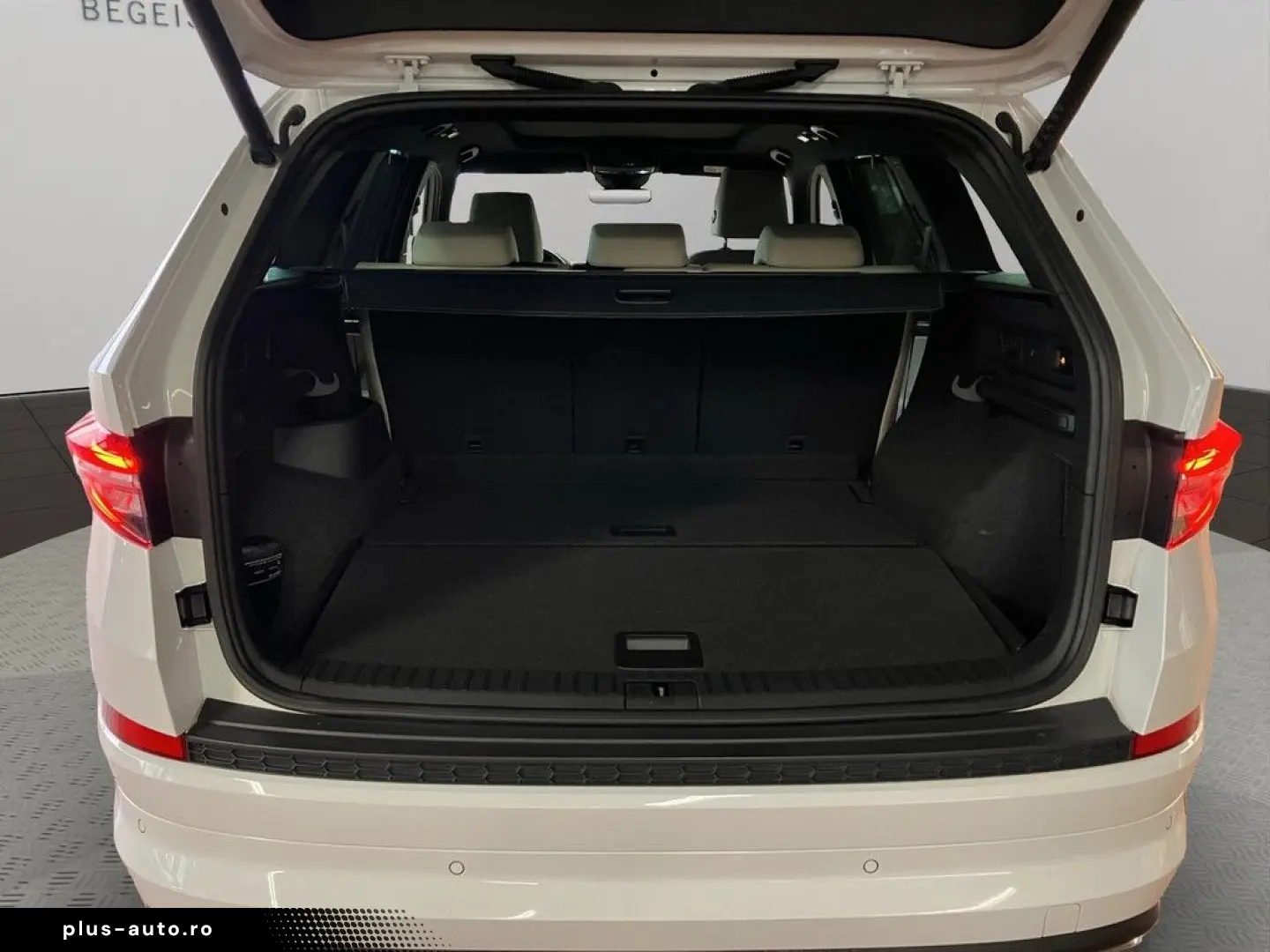 SKODA Kodiaq L&K 4x4 TSI DSG Navi AHK Matrix-LED