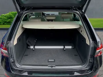 SKODA Superb Combi L&K 4x4 2.0 TDI elektr.Panoramadach