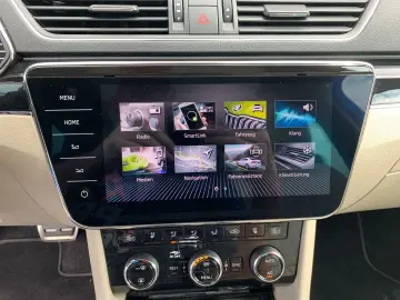 SKODA Superb Combi L&K 4x4 2.0 TDI elektr.Panoramadach