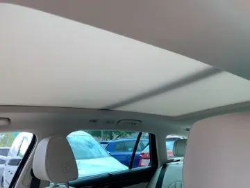 SKODA Superb Combi L&K 4x4 2.0 TDI elektr.Panoramadach