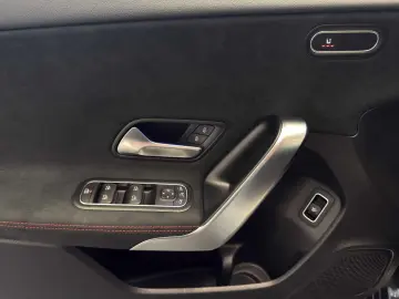 MERCEDES-BENZ A 250 4M AMG-Limousine