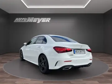 MERCEDES-BENZ A 250 4M Lim AMG NIGHT MBEAM