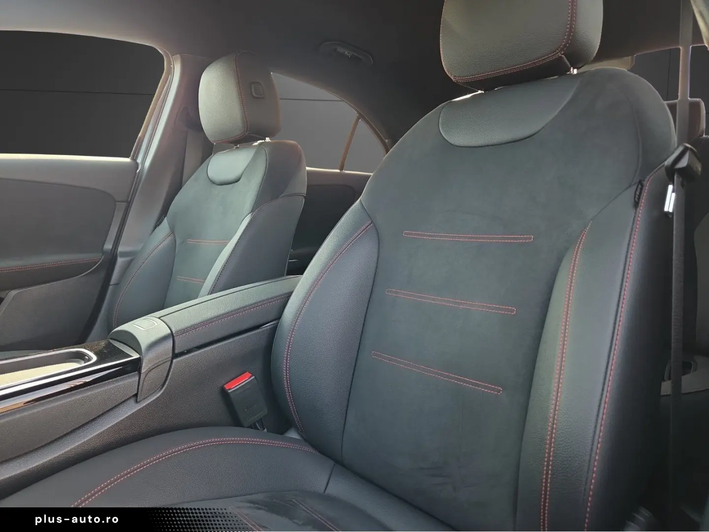 MERCEDES-BENZ A 250 4M Lim AMG PREMIUM