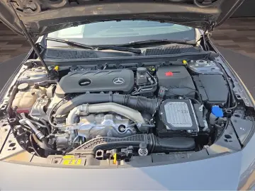 MERCEDES-BENZ A 250 4M Lim AMG PREMIUM