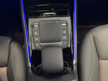 MERCEDES-BENZ EQA 300 4M Pano ACC 360cam Ambiente Me&hellip;