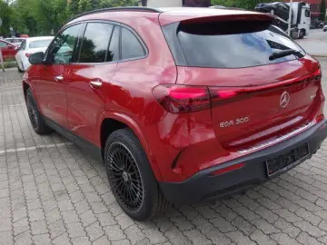 MERCEDES-BENZ EQA 300 4M AMG HEAD MEMO 360 FAHR ASS &hellip;