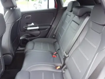 MERCEDES-BENZ EQA 300 4M AMG HEAD MEMO 360 FAHR ASS &hellip;