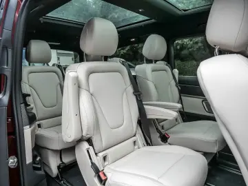 MERCEDES-BENZ V 300 AVANTGARDE ALLRAD AMG NIGHT MOPF&hellip;