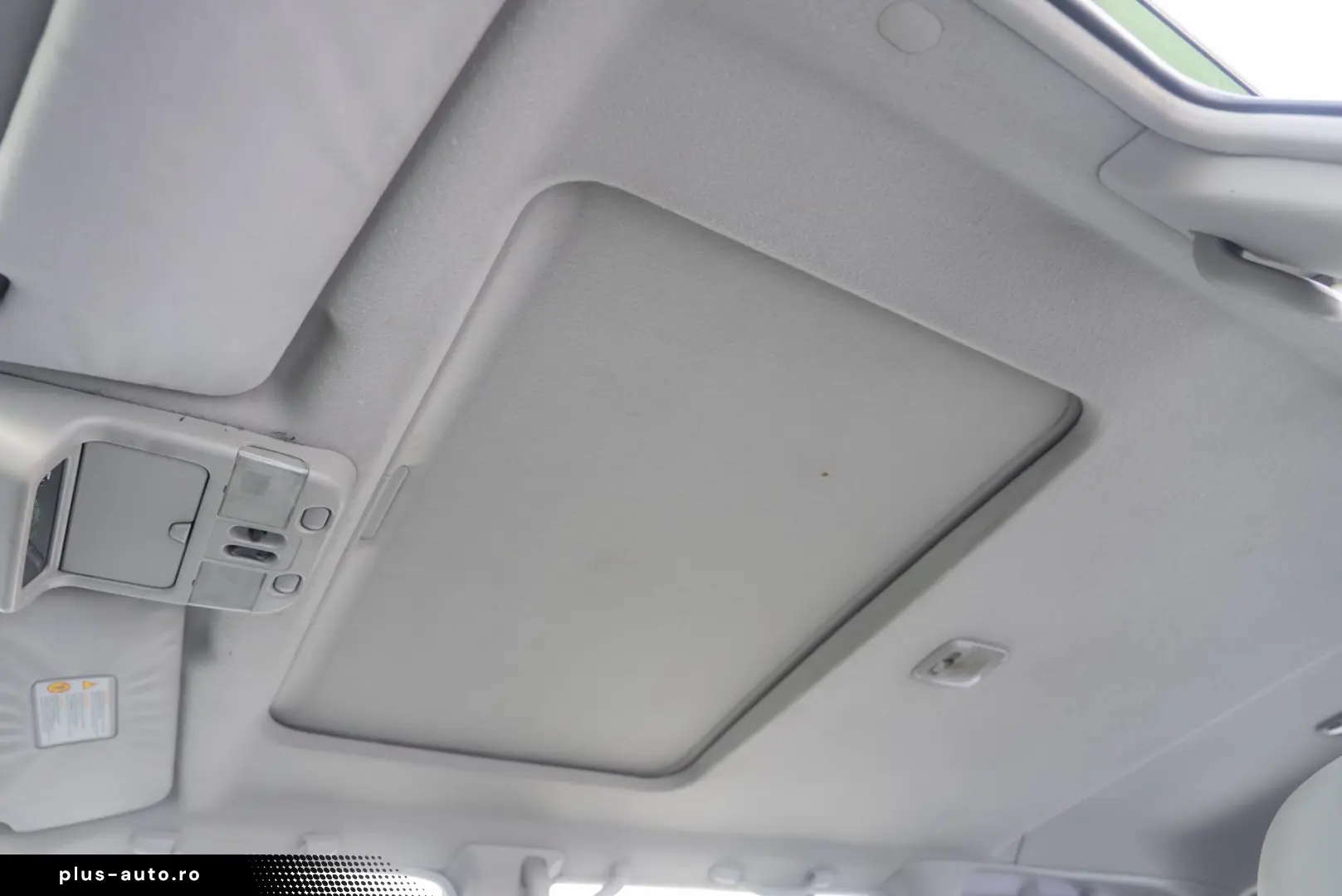 Nissan Patrol V 5-door (Y61) 3.0 Di 16V