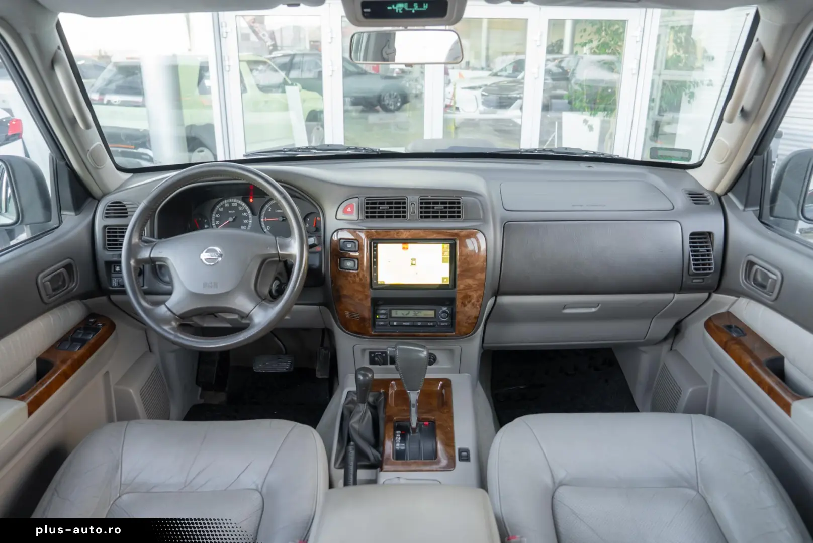 Nissan Patrol V 5-door (Y61) 3.0 Di 16V