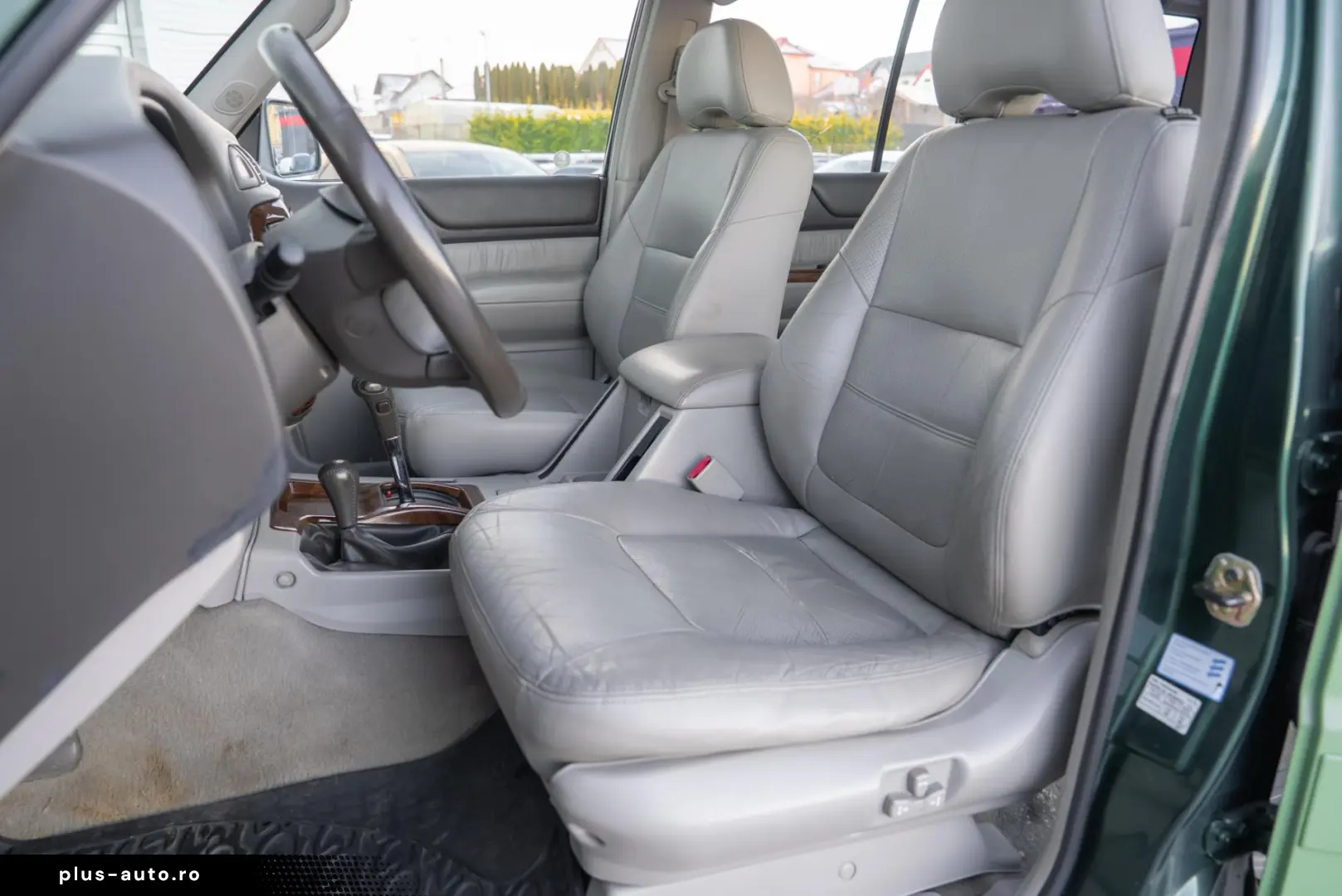 Nissan Patrol V 5-door (Y61) 3.0 Di 16V