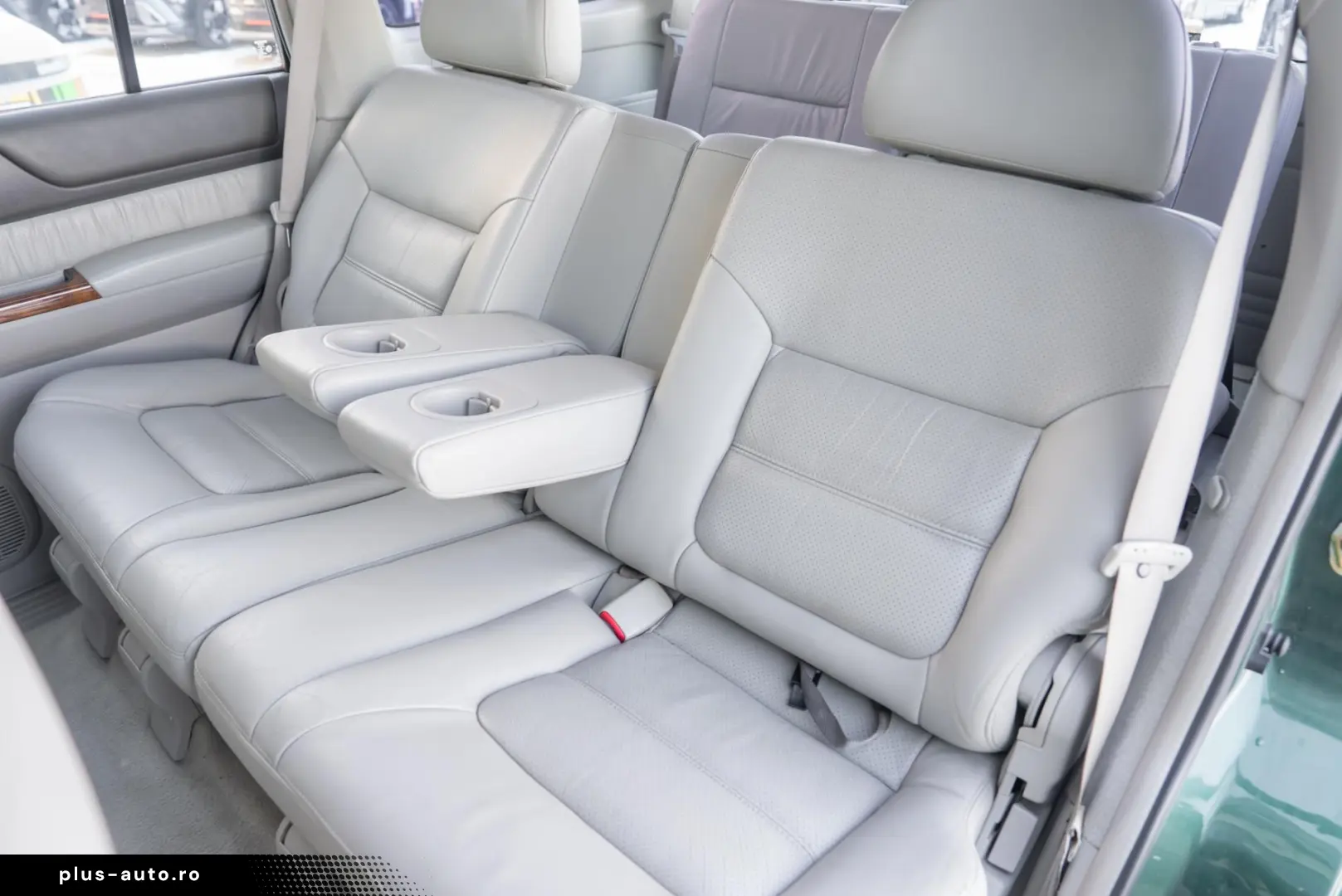 Nissan Patrol V 5-door (Y61) 3.0 Di 16V