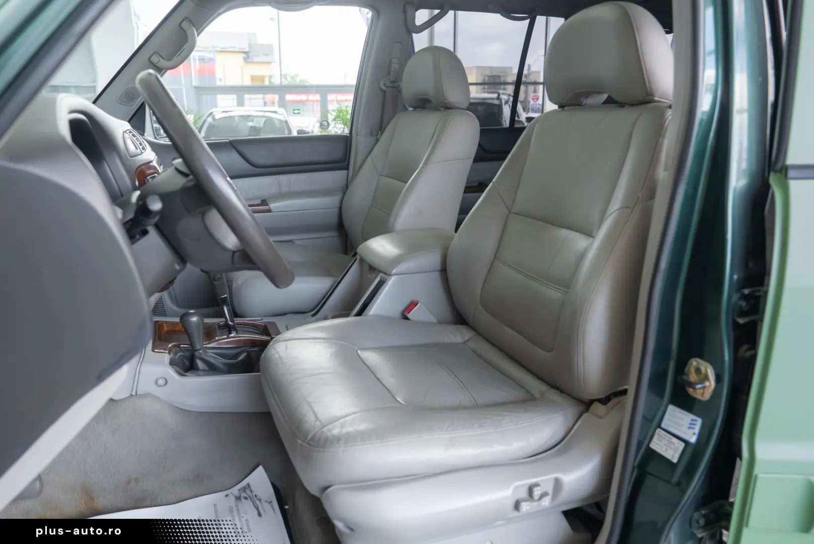 Nissan Patrol V 5-door (Y61) 3.0 Di 16V
