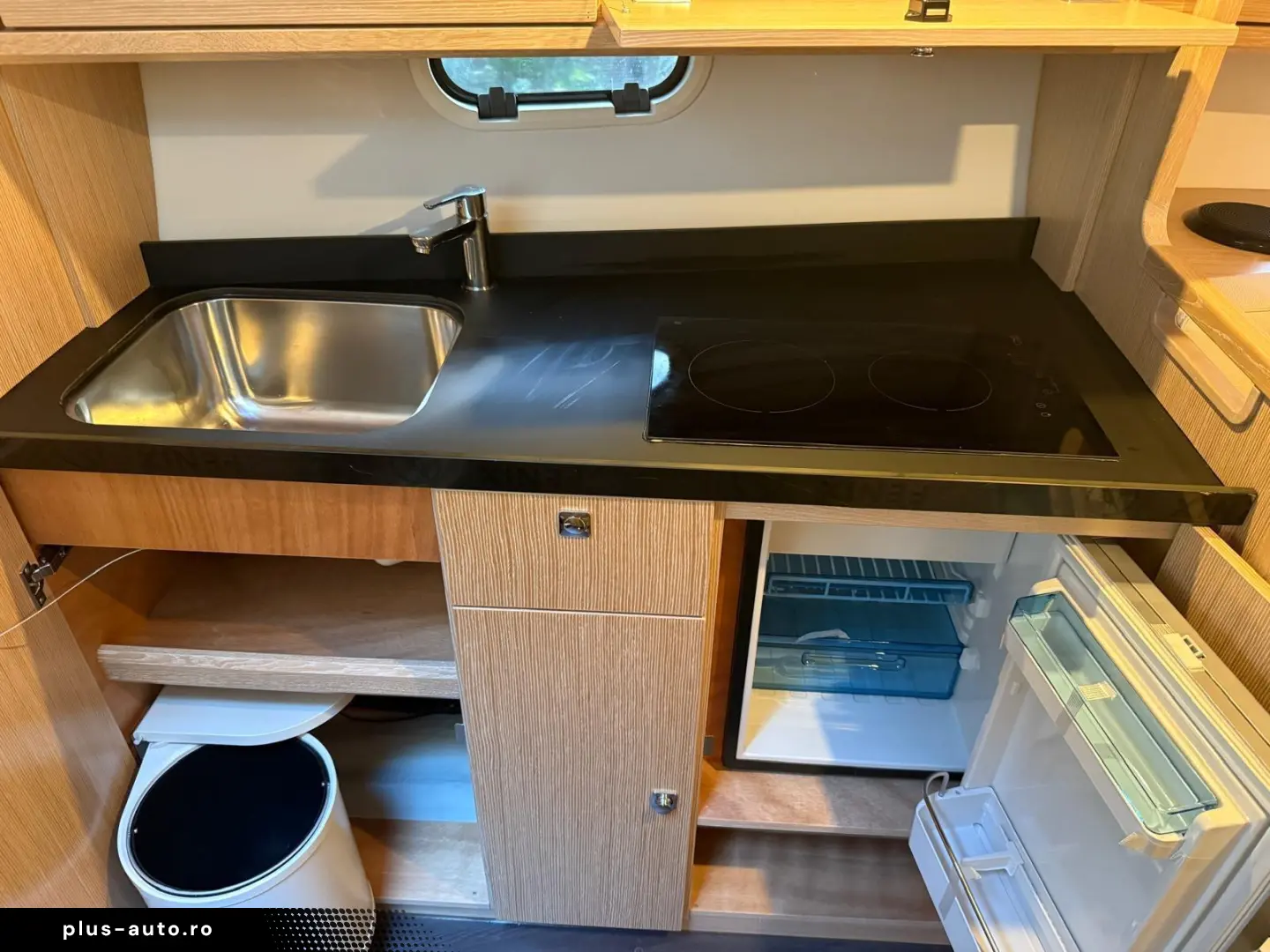 AMBARCATIUNE SPORT BAVARIA S 29 LIVRARE DIN STOC