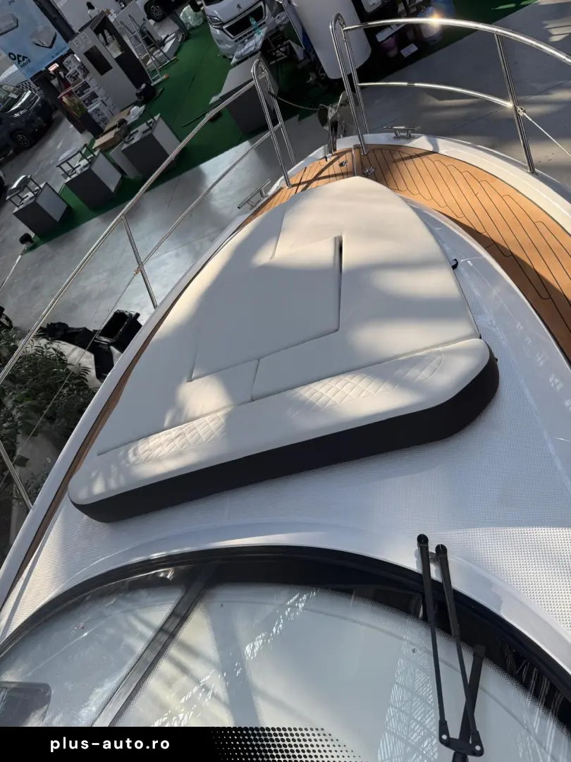 AMBARCATIUNE SPORT BAVARIA S 29 LIVRARE DIN STOC