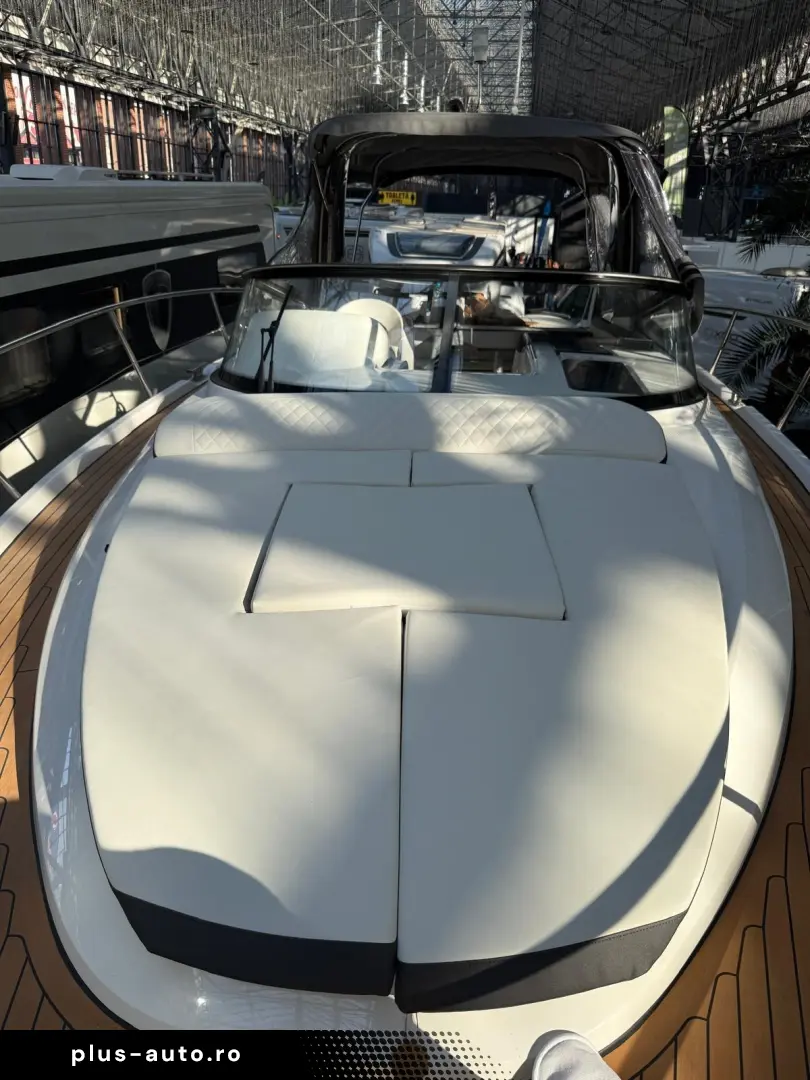 AMBARCATIUNE SPORT BAVARIA S 29 LIVRARE DIN STOC