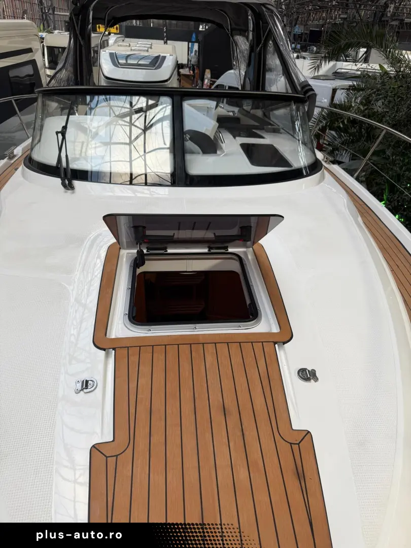 AMBARCATIUNE SPORT BAVARIA S 29 LIVRARE DIN STOC