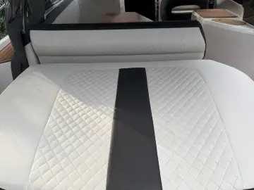 AMBARCATIUNE SPORT BAVARIA S 29 LIVRARE DIN STOC