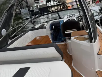 AMBARCATIUNE SPORT BAVARIA S 29 LIVRARE DIN STOC