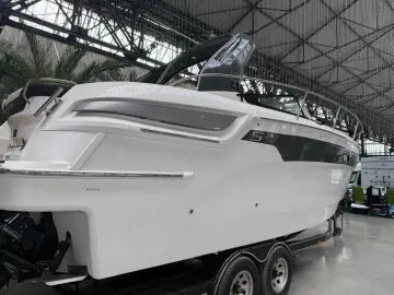 AMBARCATIUNE SPORT BAVARIA S 29 LIVRARE DIN STOC