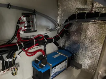 AMBARCATIUNE SPORT BAVARIA S 29 LIVRARE DIN STOC