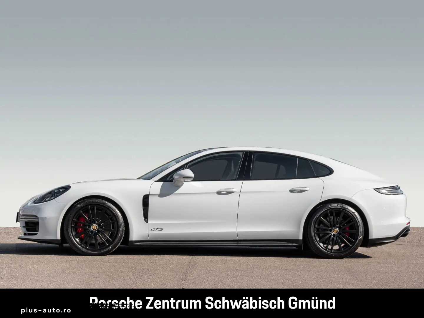 PORSCHE Panamera GTS Burmester InnoDrive Rückfahrkamera
