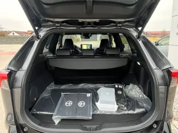 TOYOTA RAV4 Plug-in Hybrid 4x4 Style