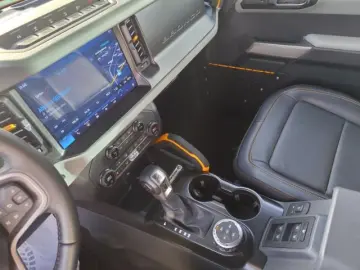 FORD Bronco Badlands e-4WD V6 Autom.4x4 LED Kamera