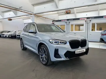 BMW X3 xDrive30i M Sport HUD Pano 21'' H K AHK STH