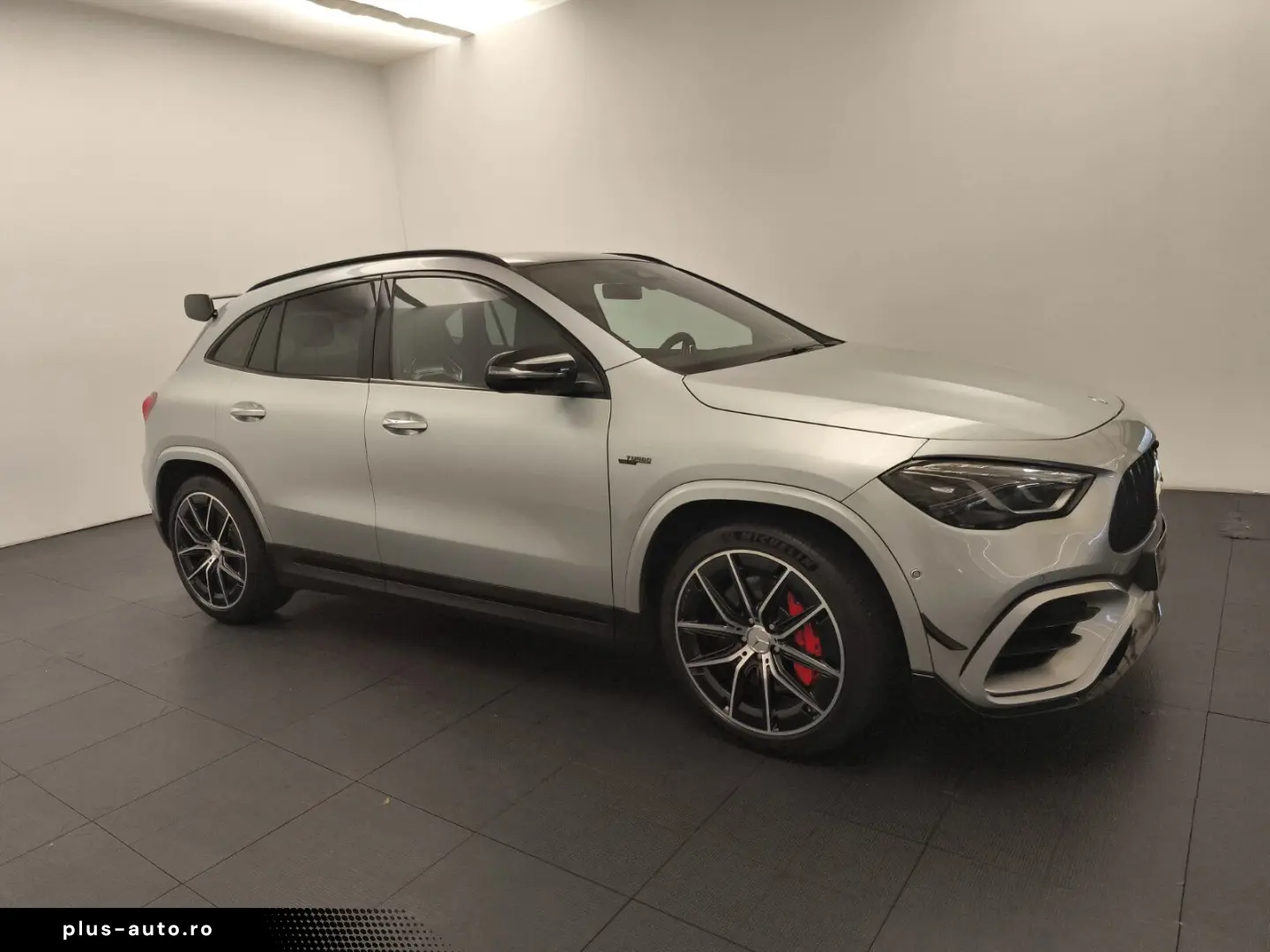 MERCEDES-BENZ GLA 45 S 4M  Premium  PerfoSitz Aero Sitzklima