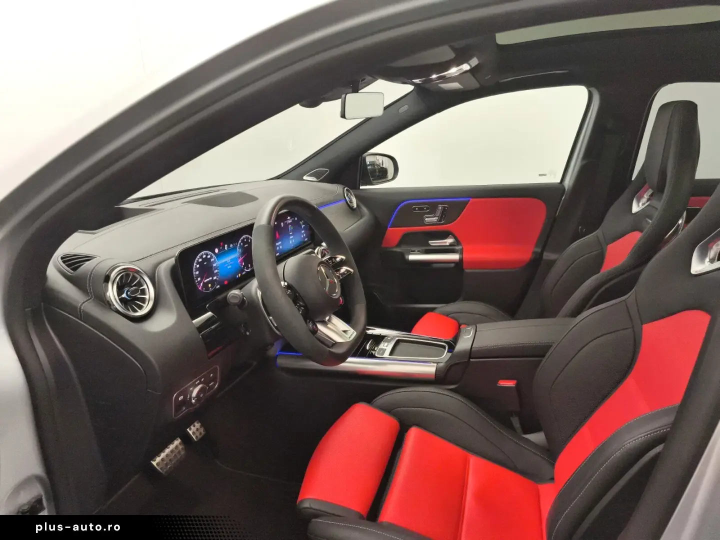 MERCEDES-BENZ GLA 45 S 4M  Premium  PerfoSitz Aero Sitzklima