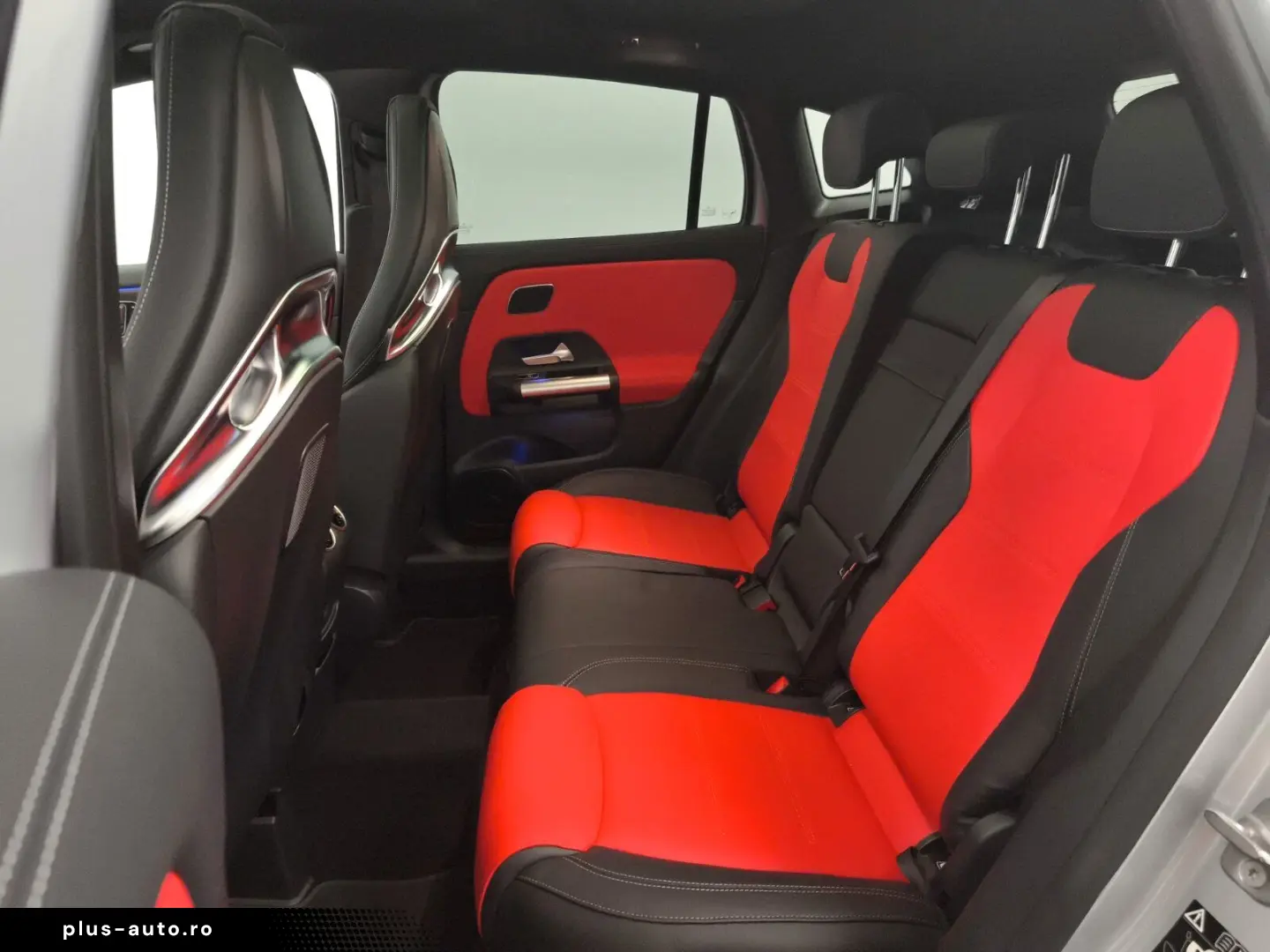 MERCEDES-BENZ GLA 45 S 4M  Premium  PerfoSitz Aero Sitzklima