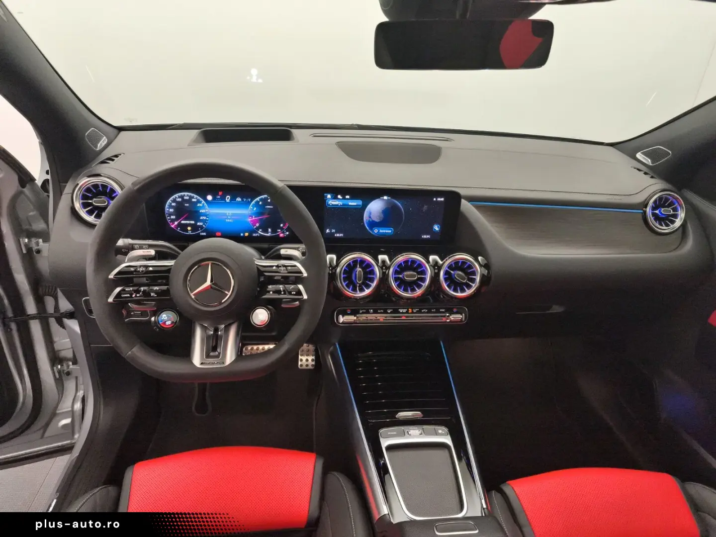 MERCEDES-BENZ GLA 45 S 4M  Premium  PerfoSitz Aero Sitzklima