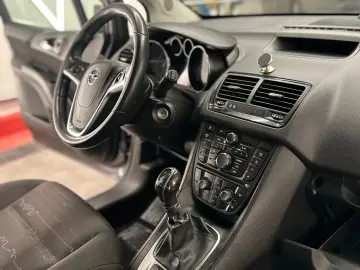 opel meriva B 1.4 TURBO benzina cu GPL din fabrica