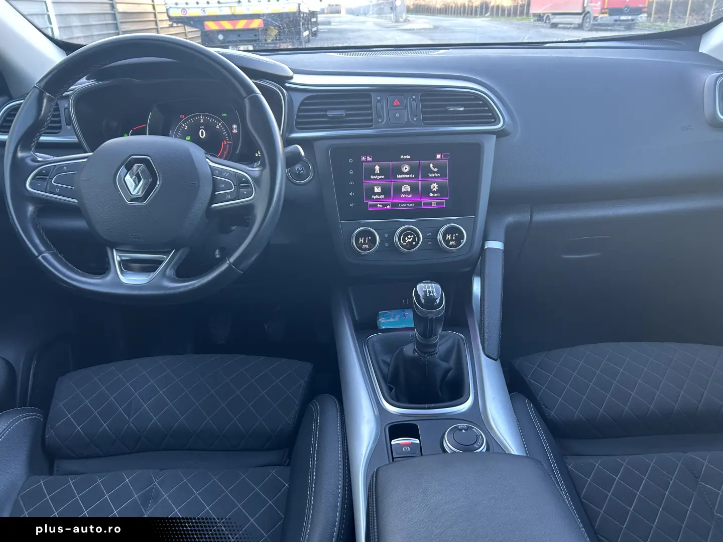 Renault Kadjar  Blue 1 7 .150 Cp  dci  4 X 4 Intens