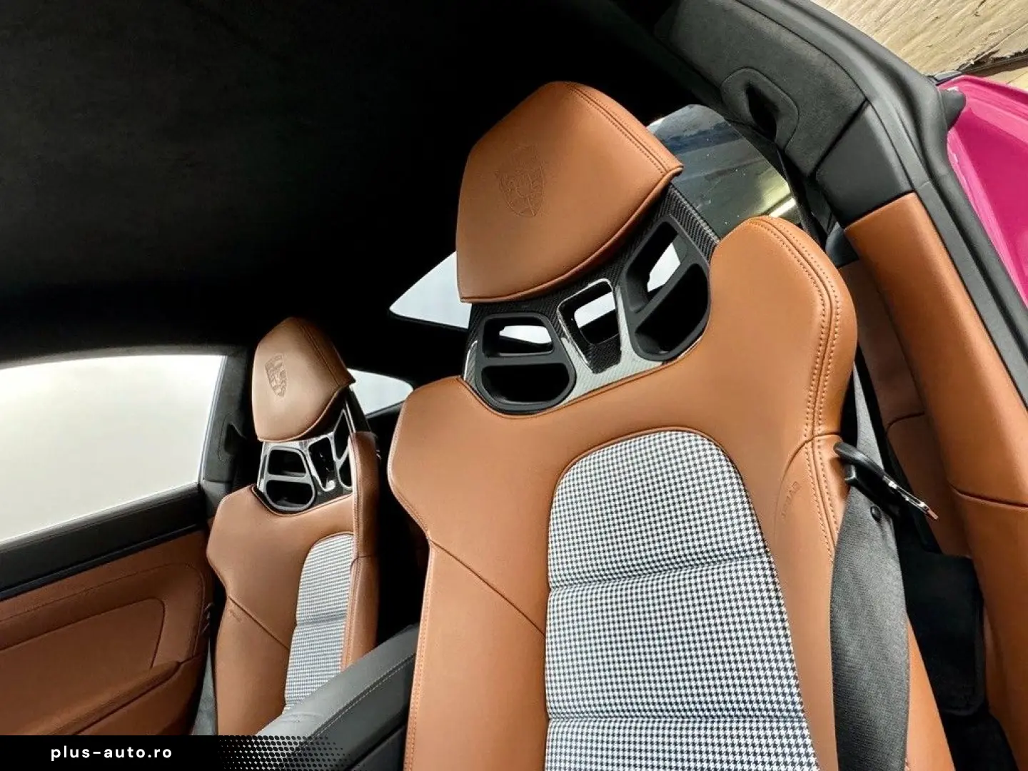 PORSCHE 992 GT3 Touring RUBY-STAR Carbon NP  179.992€