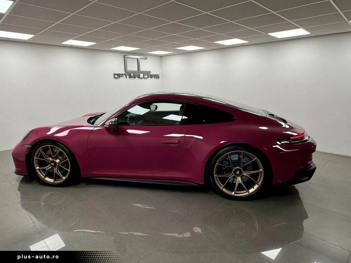 PORSCHE 992 GT3 Touring RUBY-STAR Carbon NP  179.992€