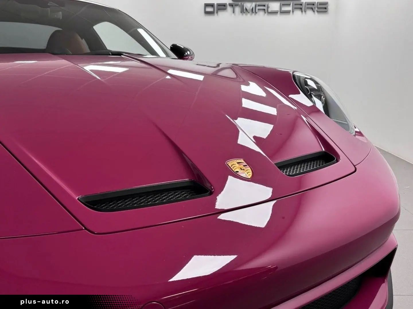 PORSCHE 992 GT3 Touring RUBY-STAR Carbon NP  179.992€