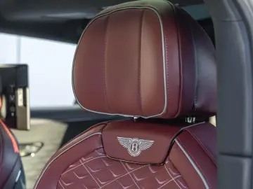 BENTLEY Flying Spur Mulliner   BESPOKE 2-Tone