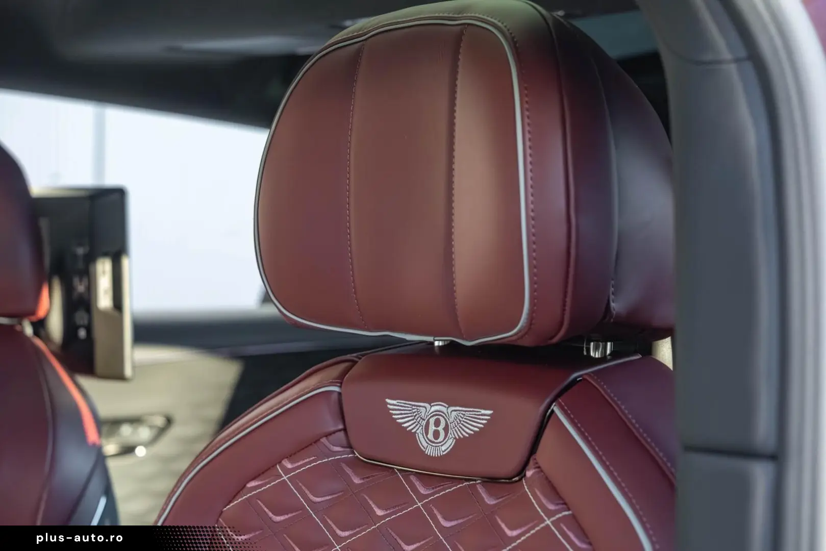 BENTLEY Flying Spur Mulliner   BESPOKE 2-Tone