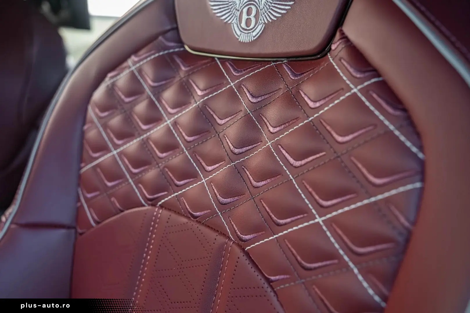 BENTLEY Flying Spur Mulliner   BESPOKE 2-Tone
