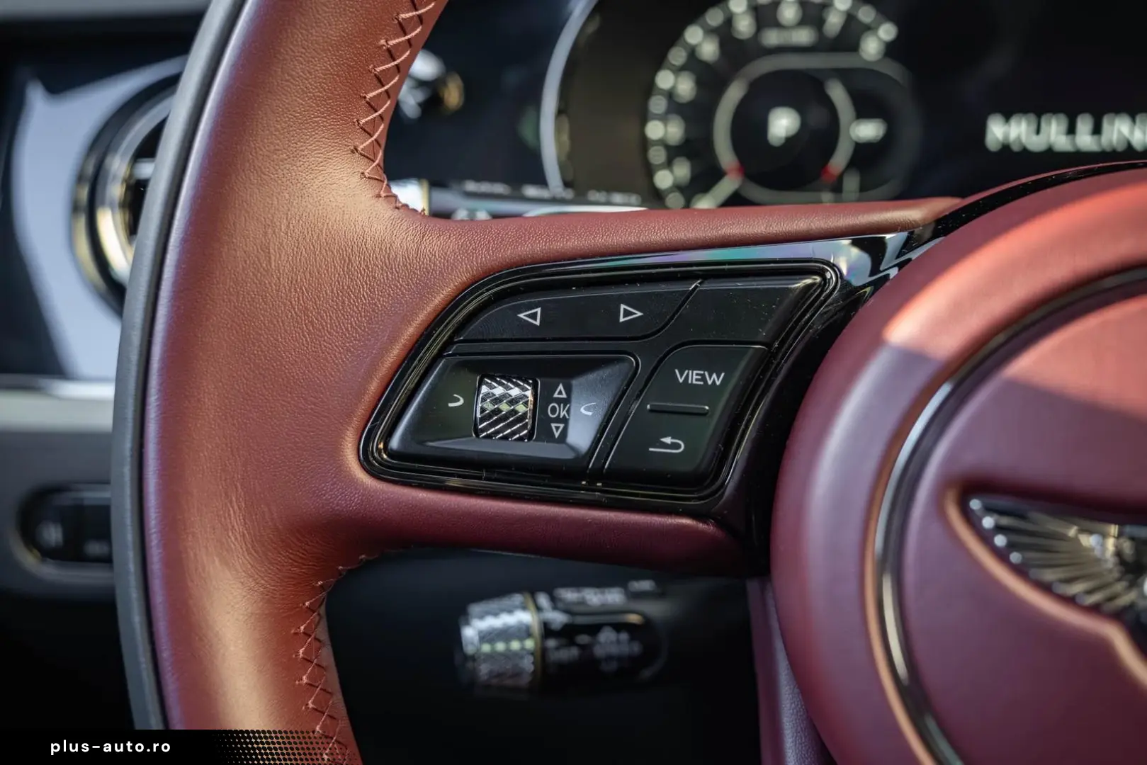 BENTLEY Flying Spur Mulliner   BESPOKE 2-Tone