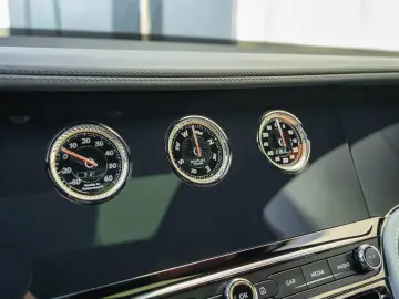 BENTLEY Flying Spur Mulliner   BESPOKE 2-Tone