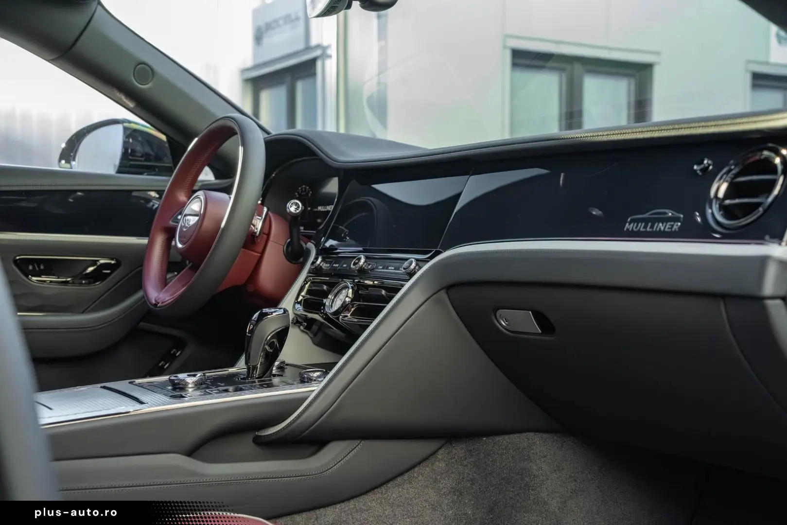 BENTLEY Flying Spur Mulliner   BESPOKE 2-Tone