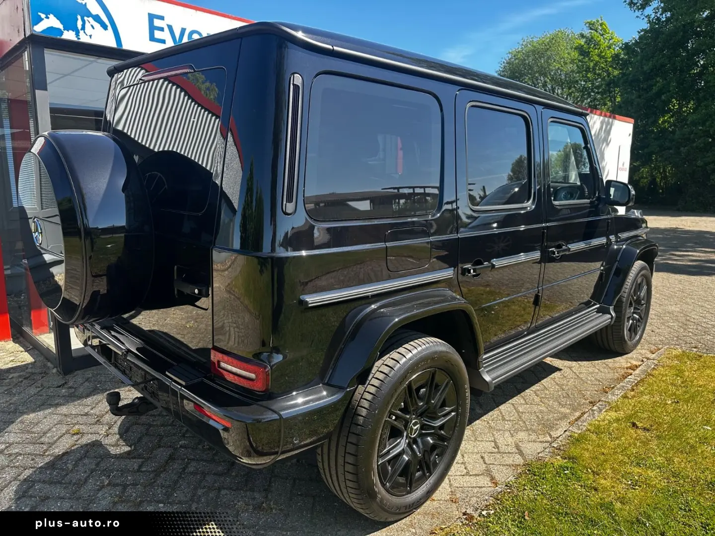 MERCEDES-BENZ G 500 AMG-LINE  MY2025  SUPERIOR KEYLESS