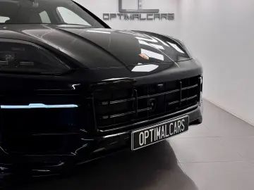 PORSCHE Cayenne E-Hybrid SP-Design 490HP NP  87.192€